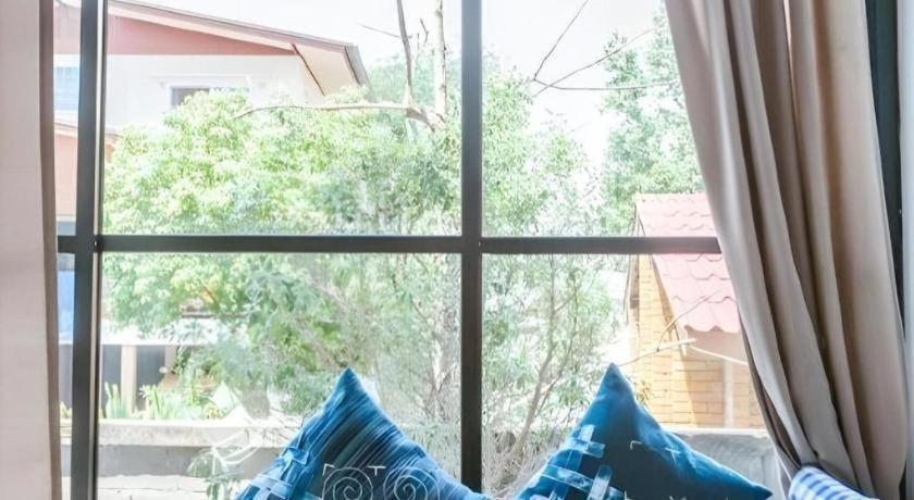 Hug Inn Phrae Zewnętrze zdjęcie