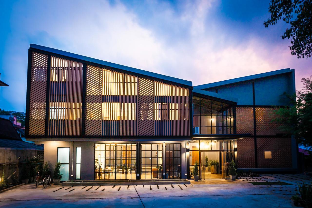 Hug Inn Phrae Zewnętrze zdjęcie